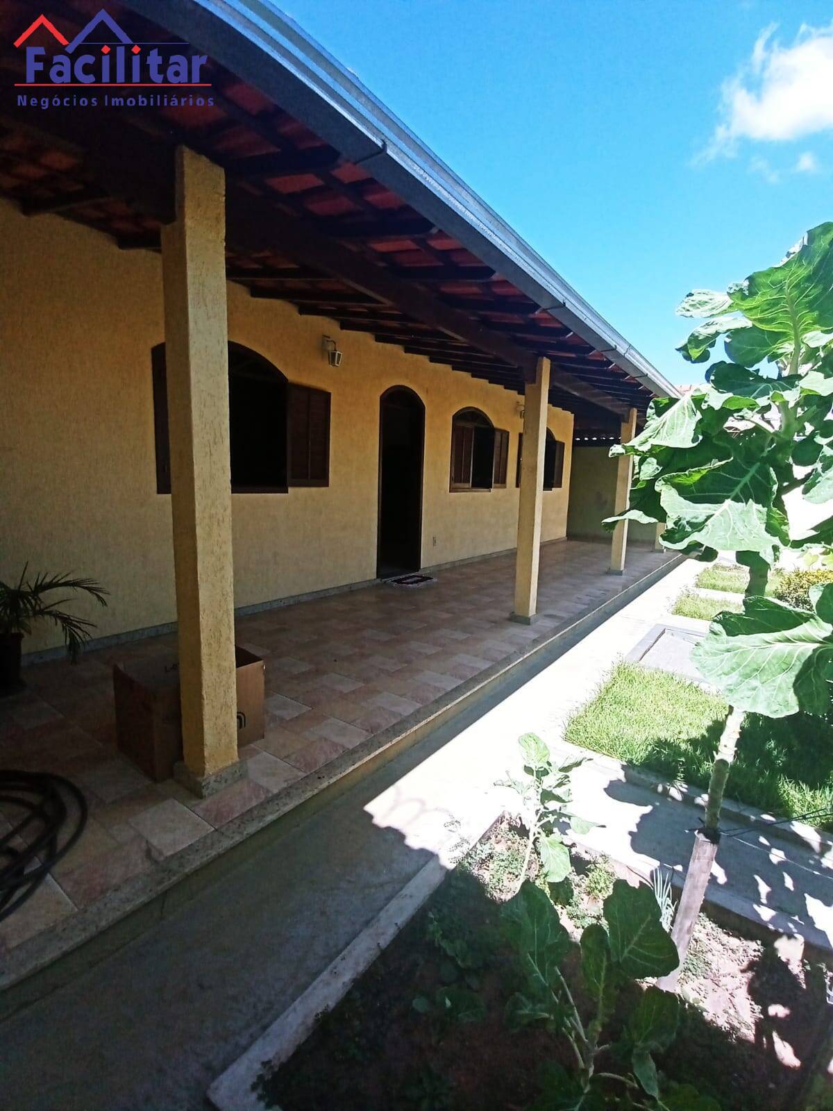 Ótima casa confortável 360 m2