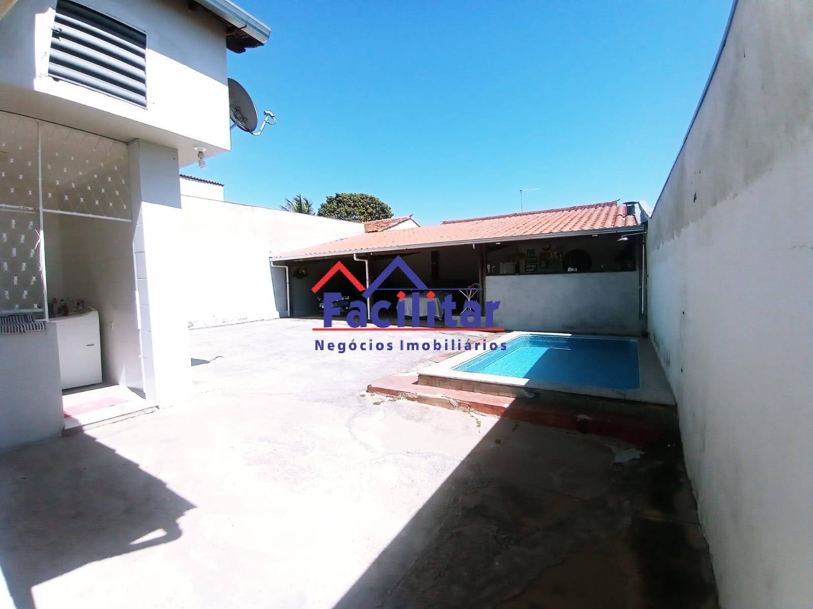 MARAVILHOSA CASA! Financie