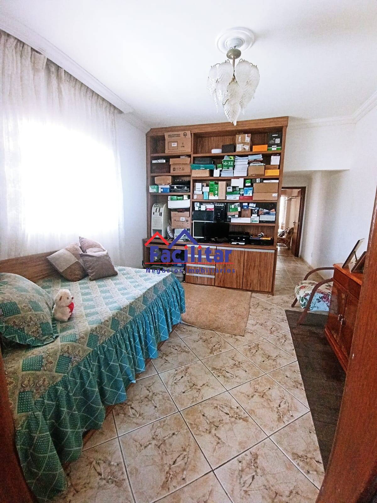 Casa linda- bem localizada