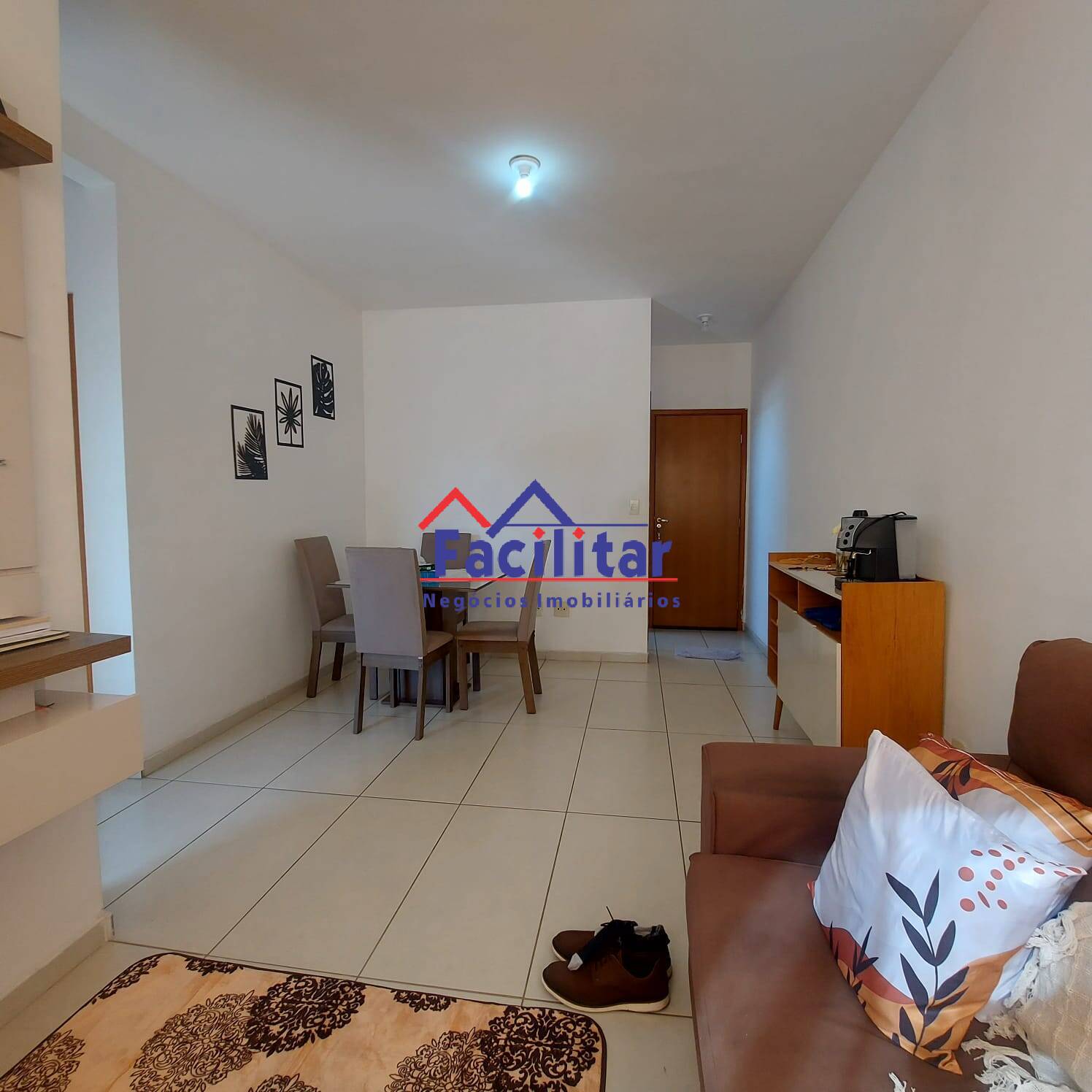 Compre - Apartamento Tipo