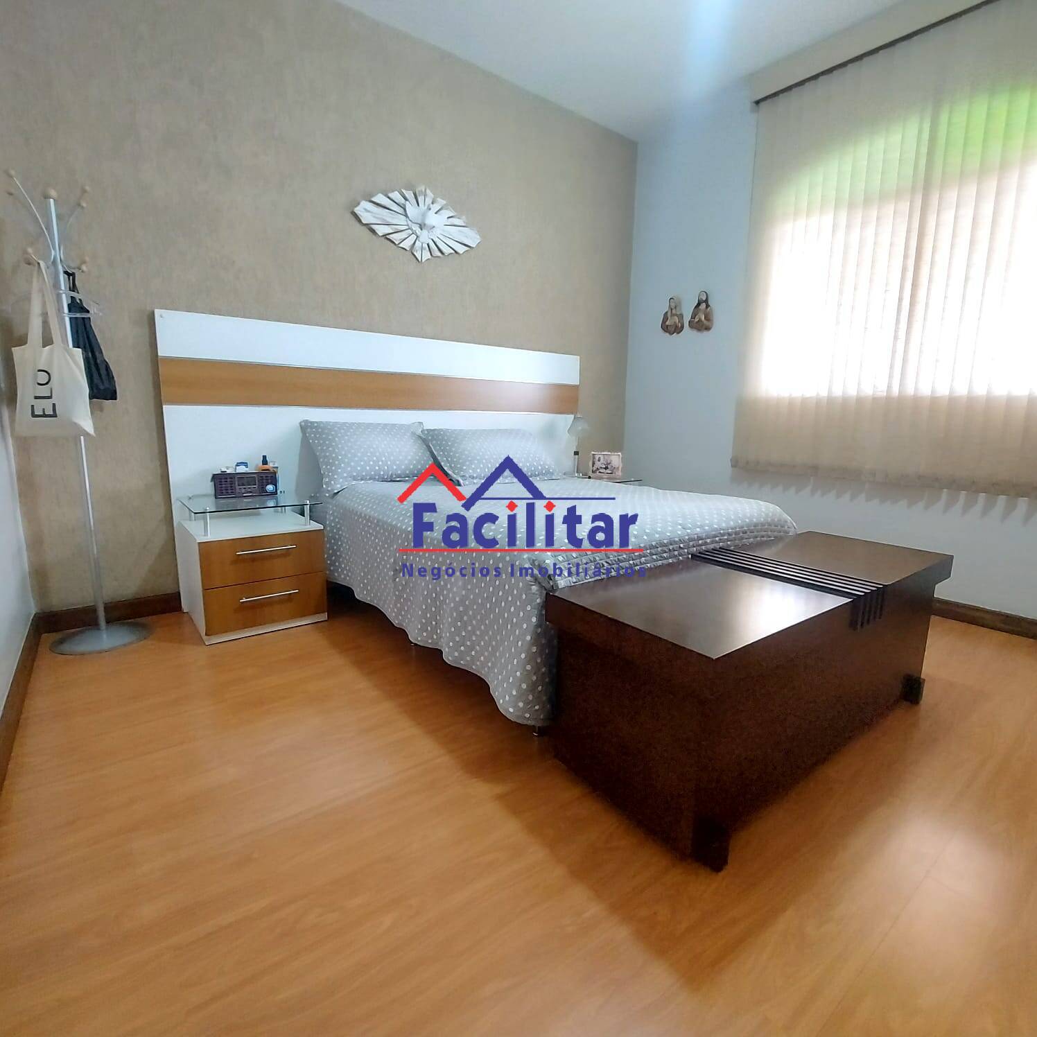 Compre - Excelente casa.