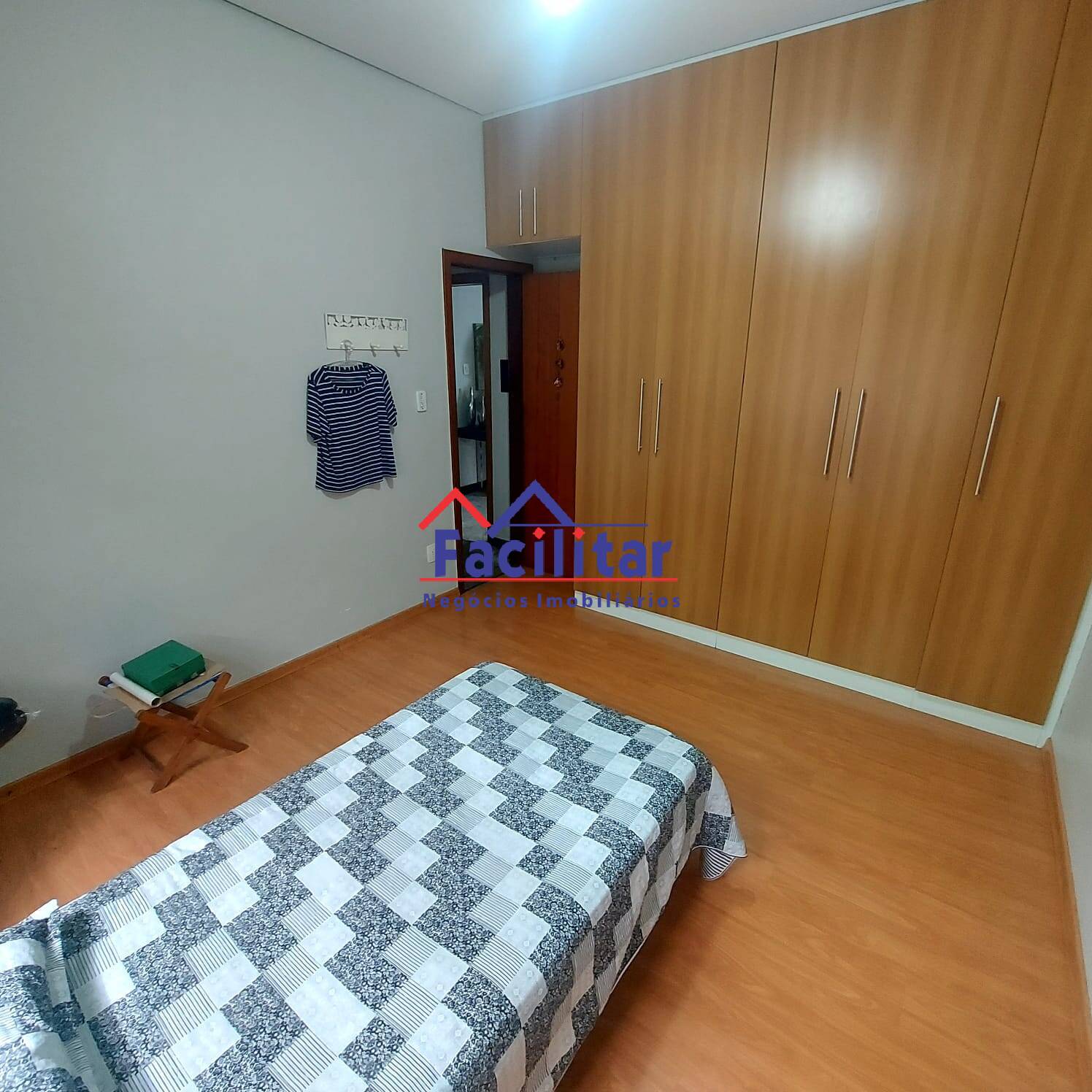 Compre - Excelente casa.