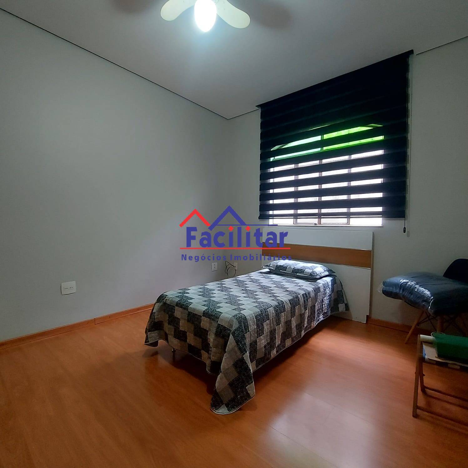 Compre - Excelente casa.