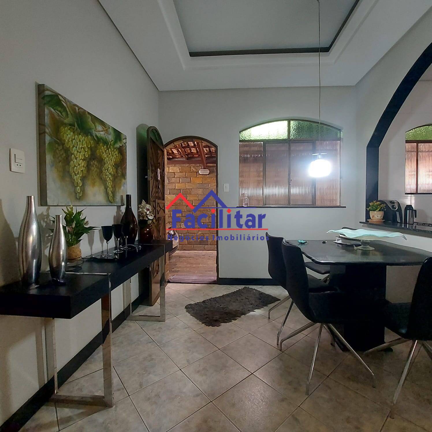 Compre - Excelente casa.