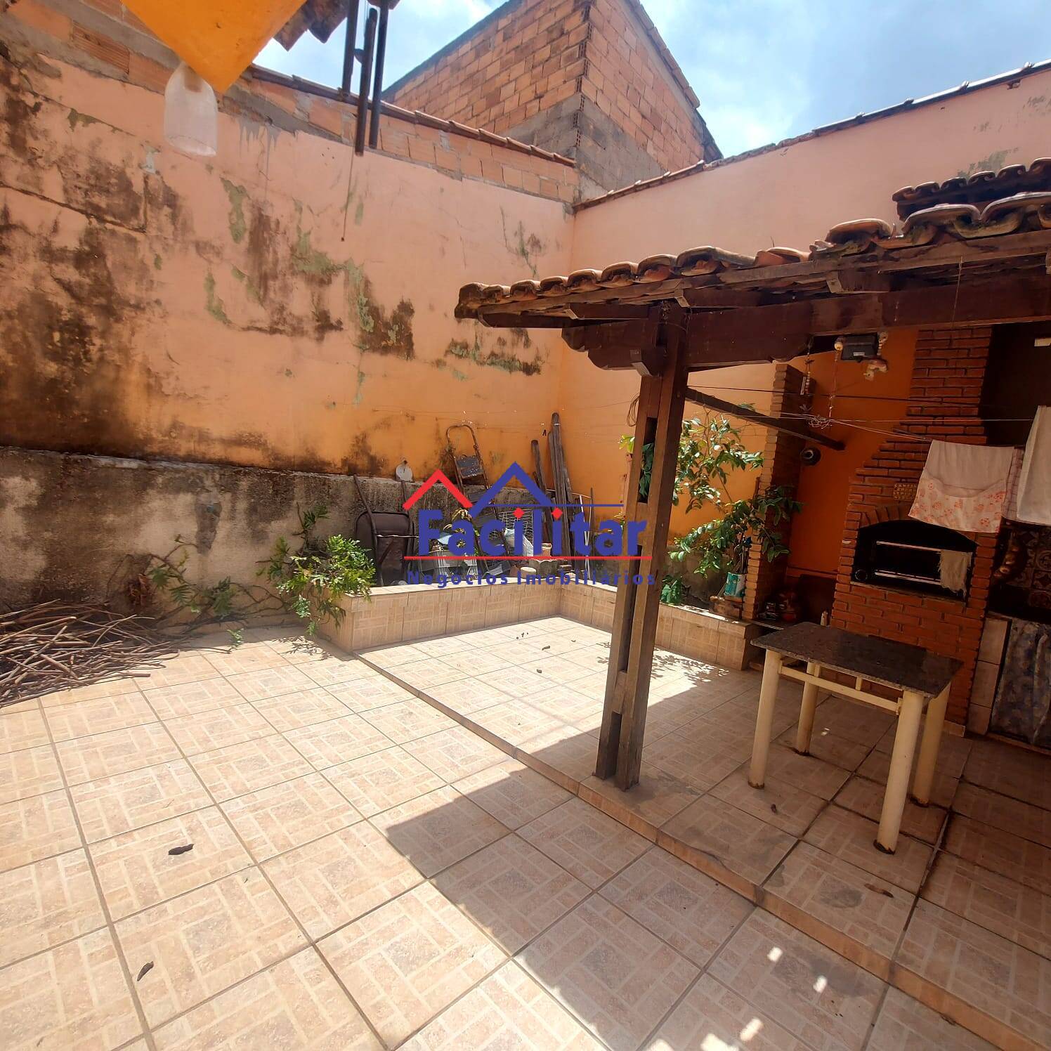 Compre - Casa Espetacular.