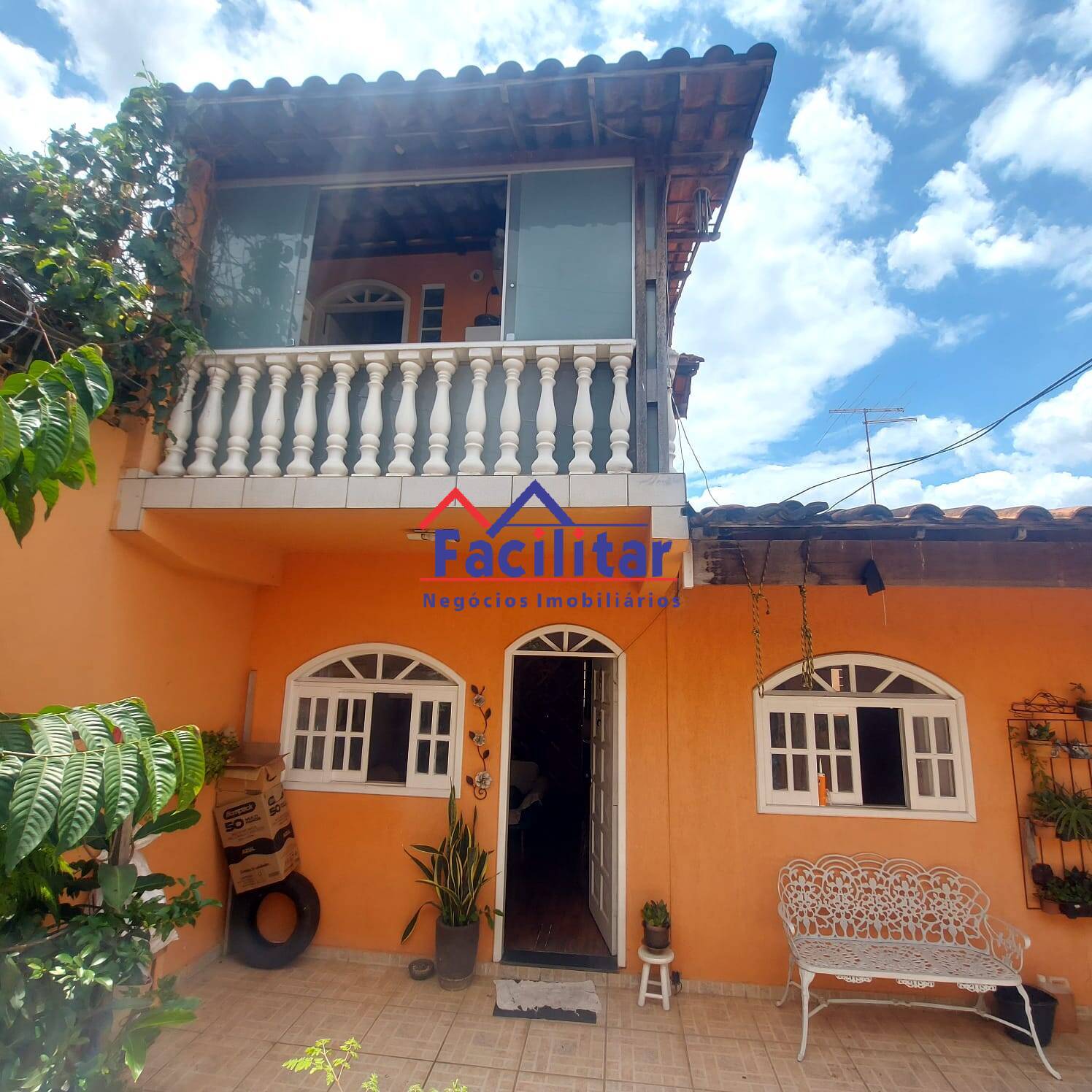 Compre - Casa Espetacular.