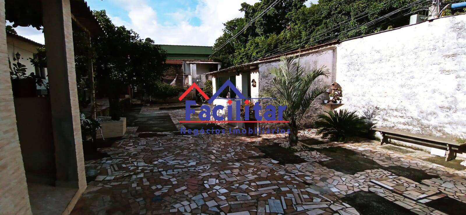 LOTE COMERCIAL