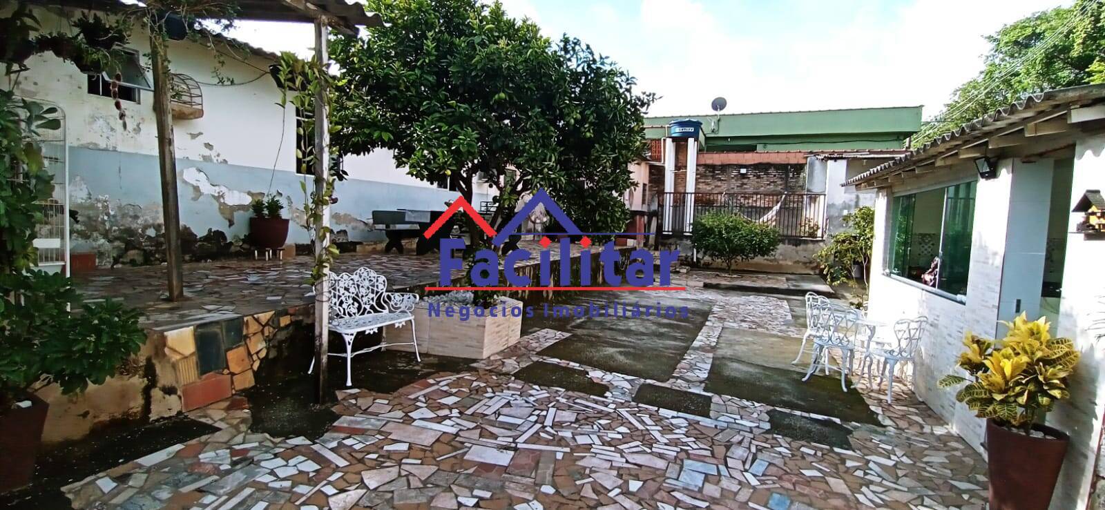 LOTE COMERCIAL