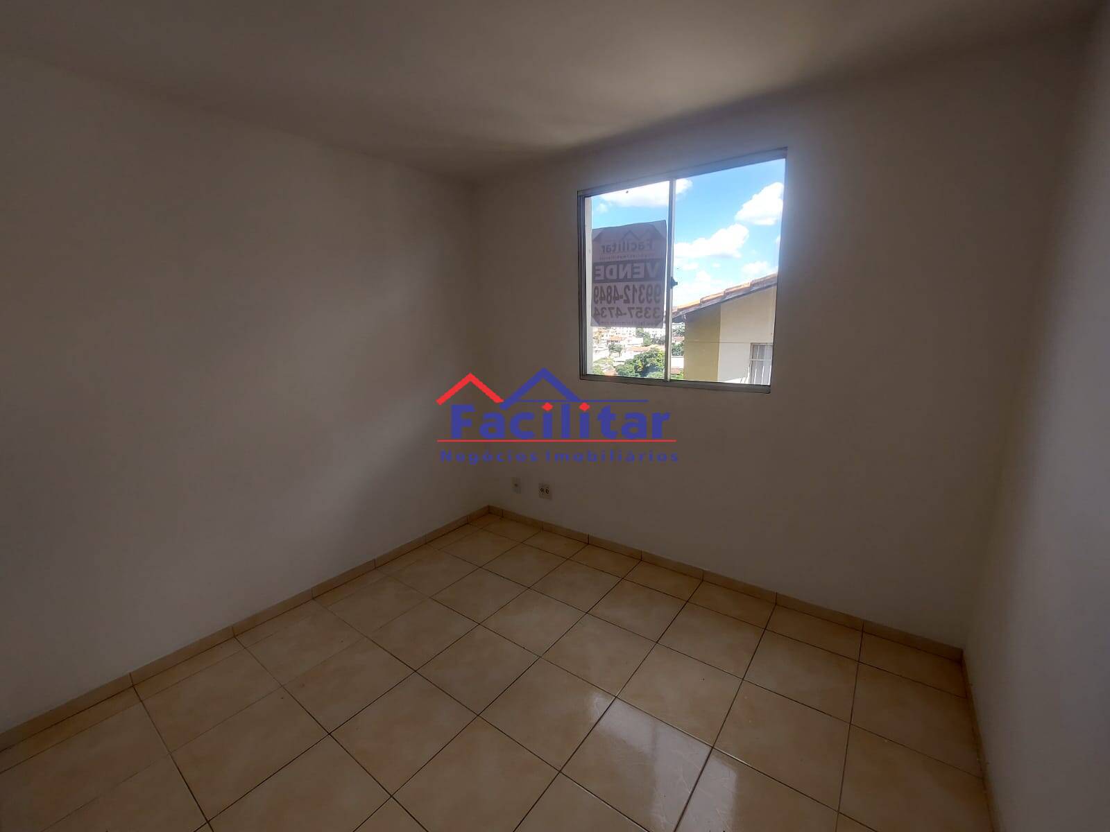 Apartamento - Claro arejado.