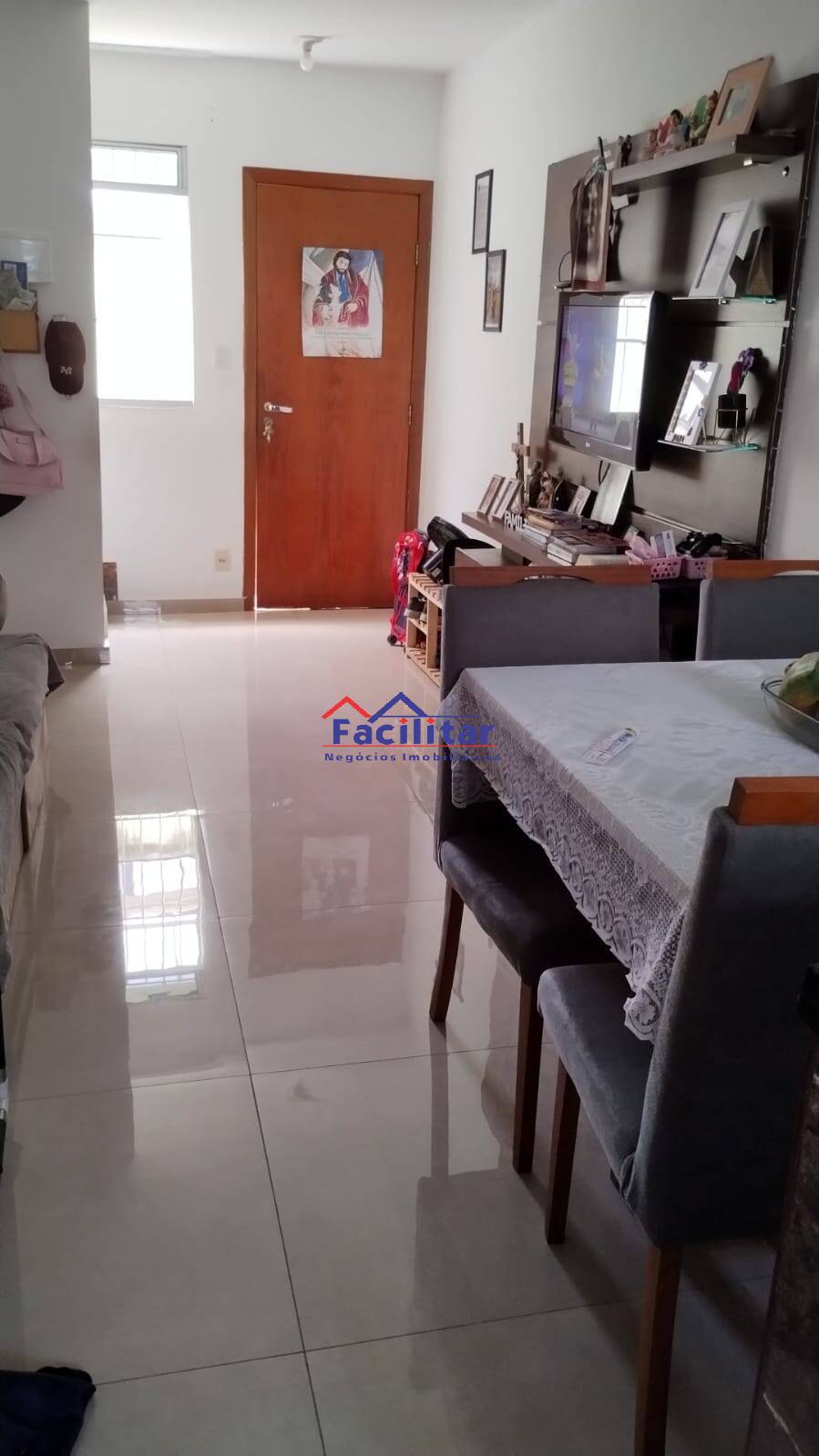 Casa em condomínio. V E N D I D O