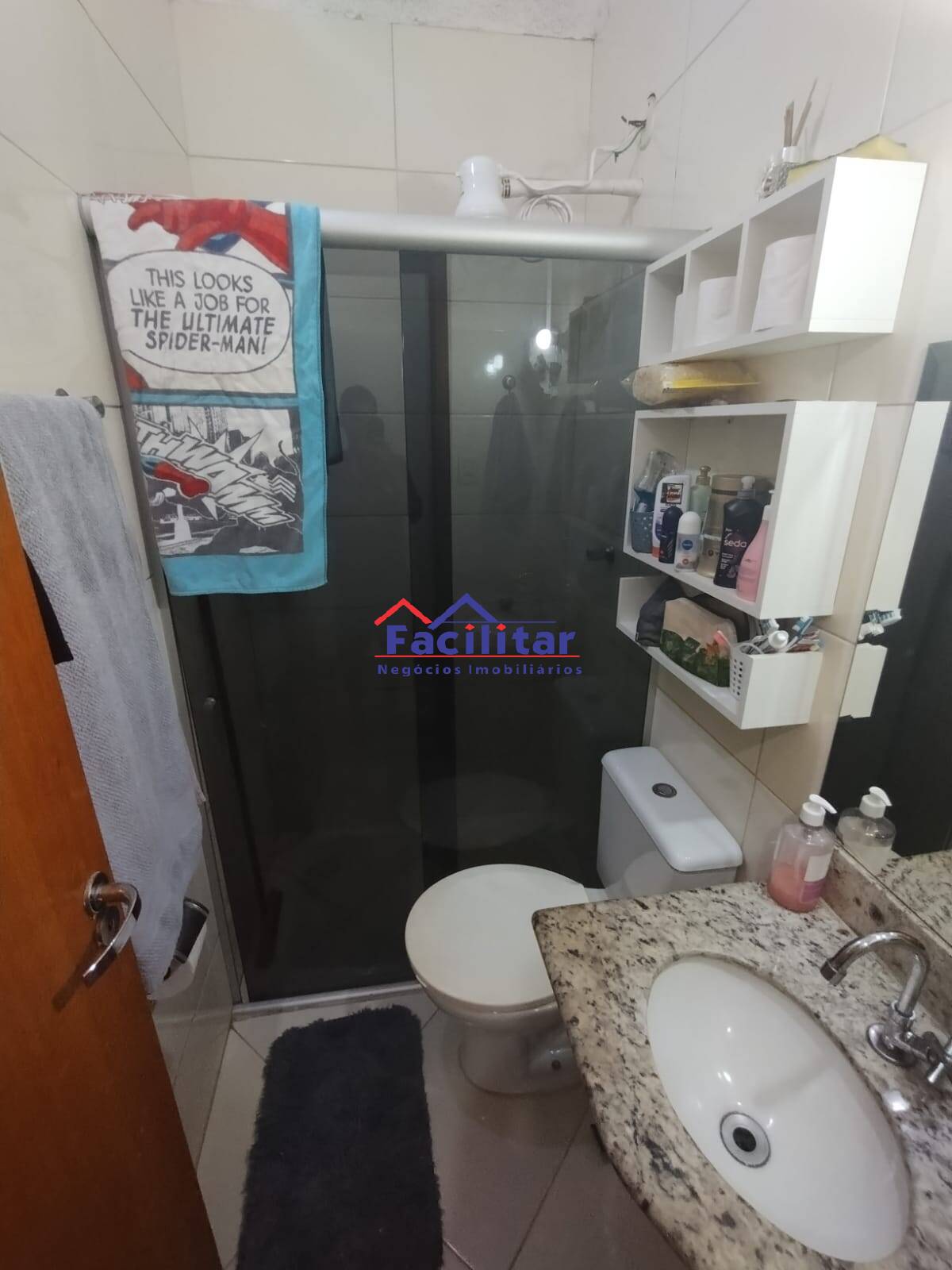 Casa em condomínio. V E N D I D O