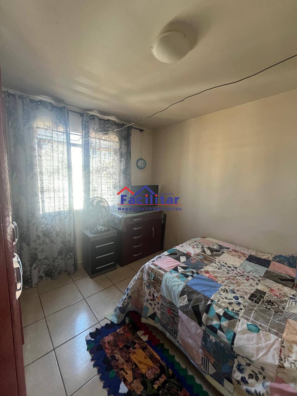 Excelente casa duplex em condomínio.