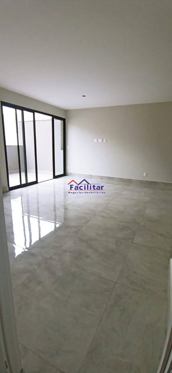 LUXO, CONFORTO e LOCALIZAÇÃO,