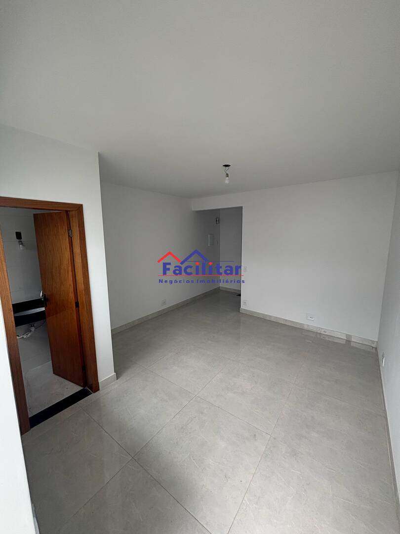 Oportunidade - Linda Casa Geminada