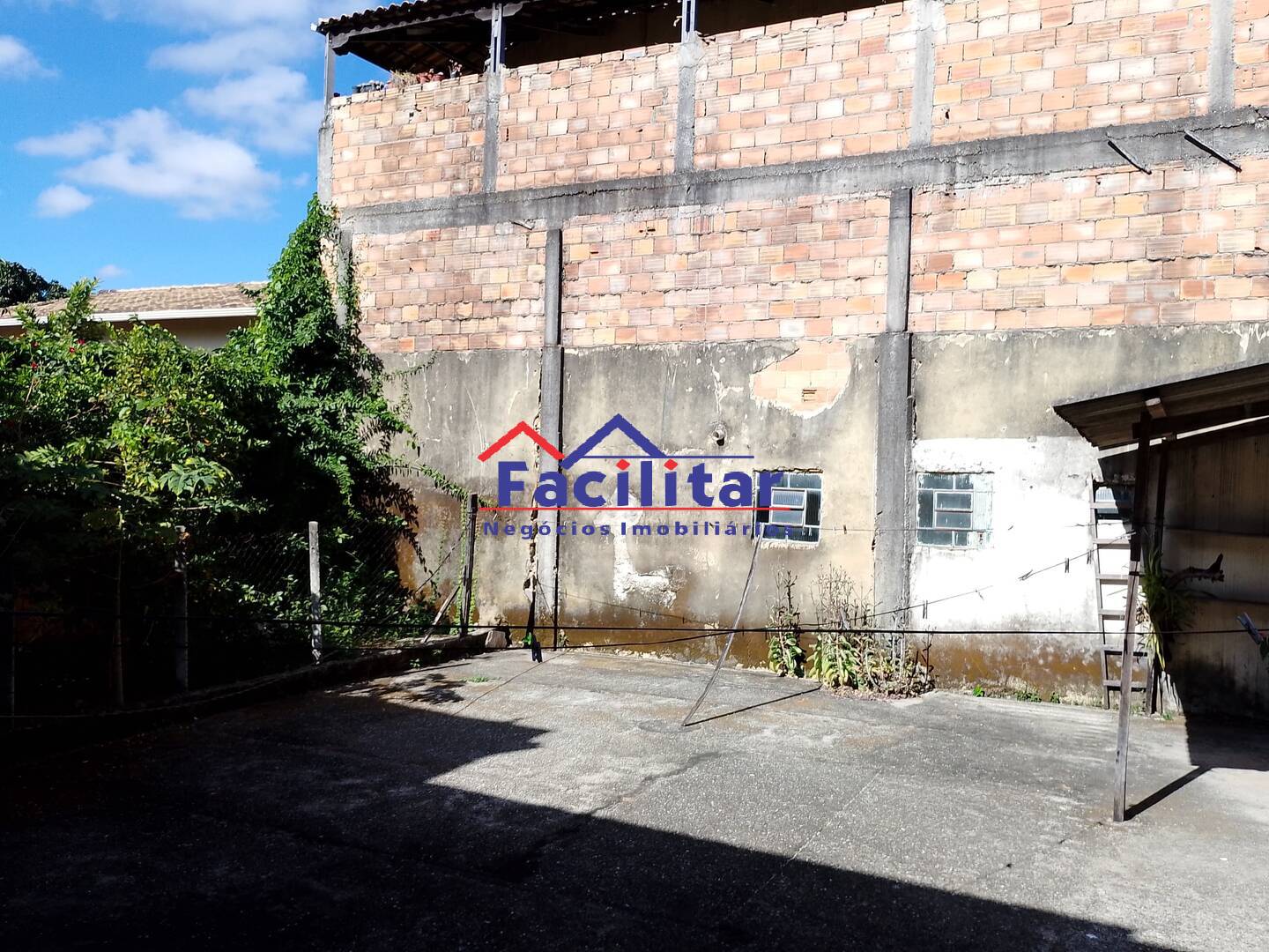 Casa lote inteiro
