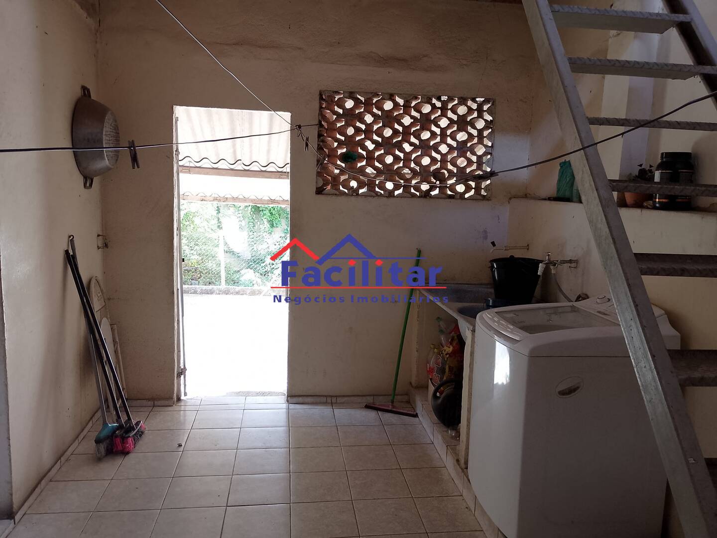 Casa lote inteiro