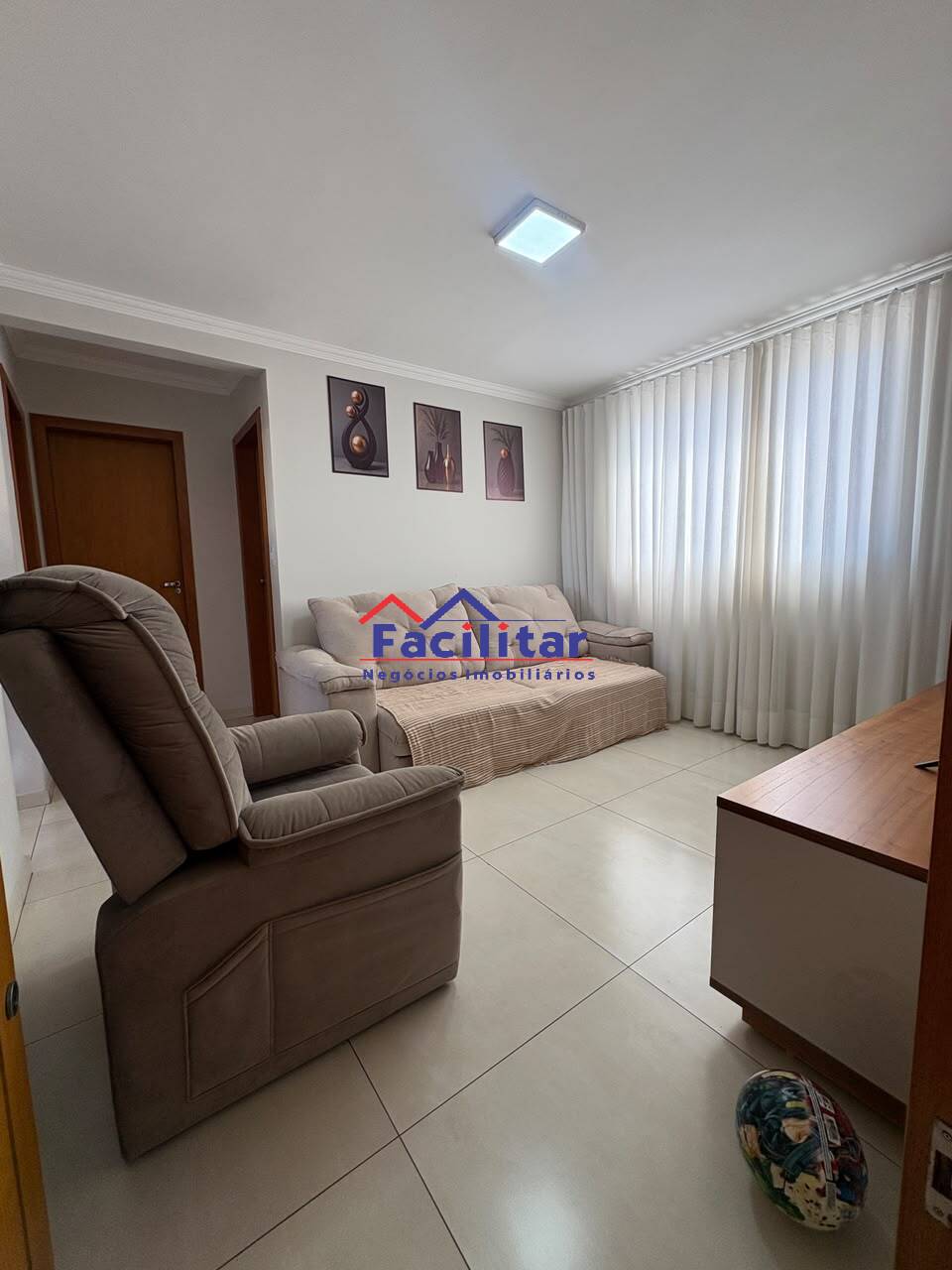 APARTAMENTO COM ELEVADOR NO BAIRRO SÃO SALVADOR