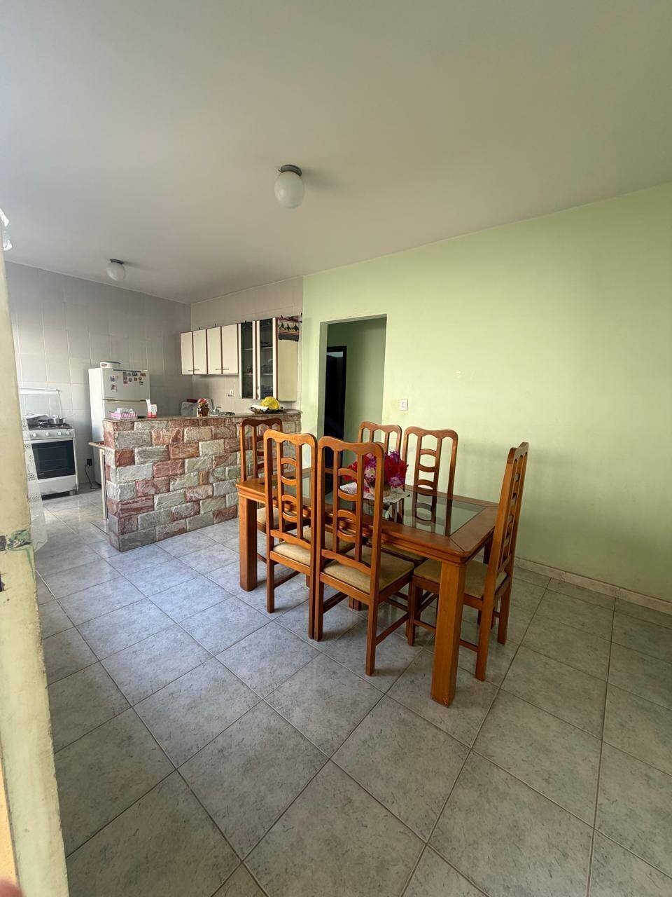 EXCELENTE CASA, IDEAL PARA QUEM BUSCA ESPAÇO, CONFORTO E LAZER!